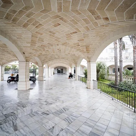 Corso Italia Exclusive - Center - Parking - Click Salento *