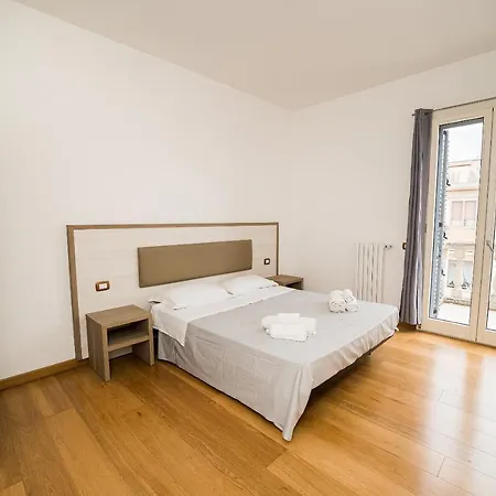 Corso Italia Exclusive - Center - Parking - Click Salento