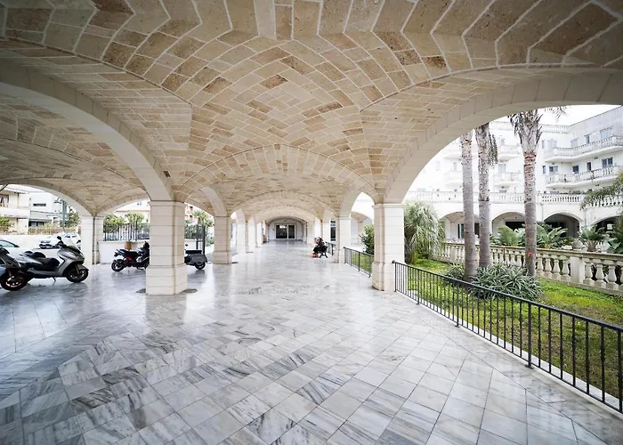 Corso Italia Exclusive - Center - Parking - Click Salento *